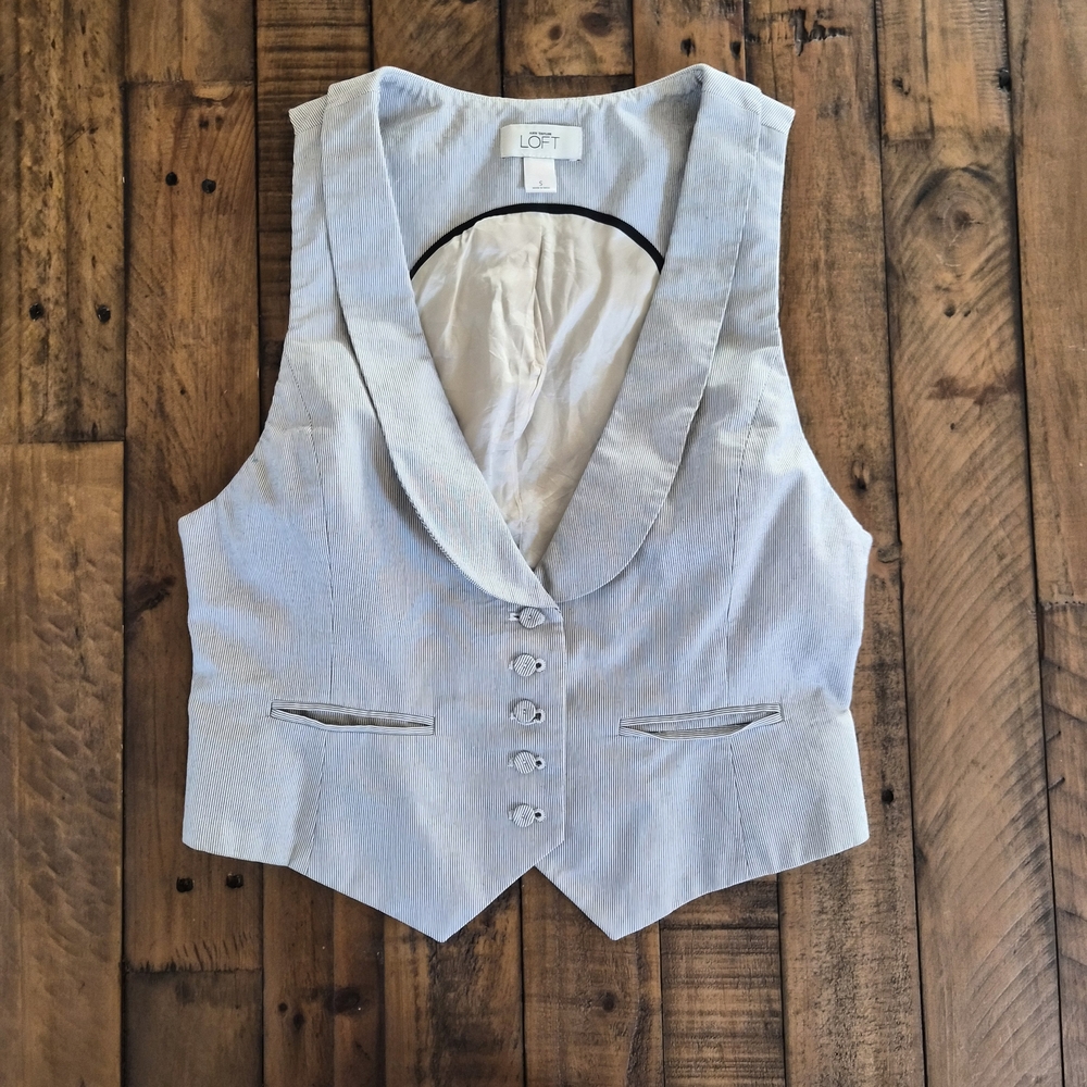 LOFT Versa Ponte Pocket Vest Pinstripe Button-up